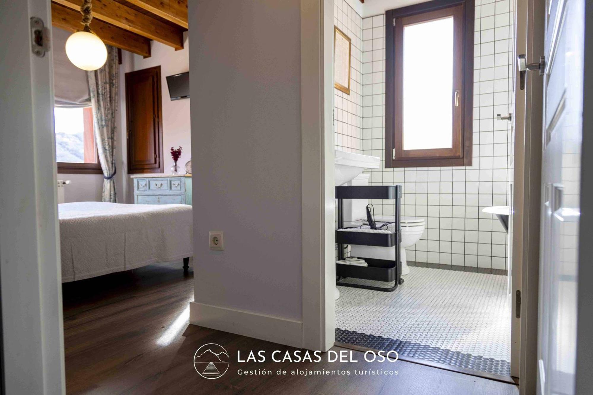 El Mirador De San Trocaya - Las Casas Del Oso Villamarcel Экстерьер фото