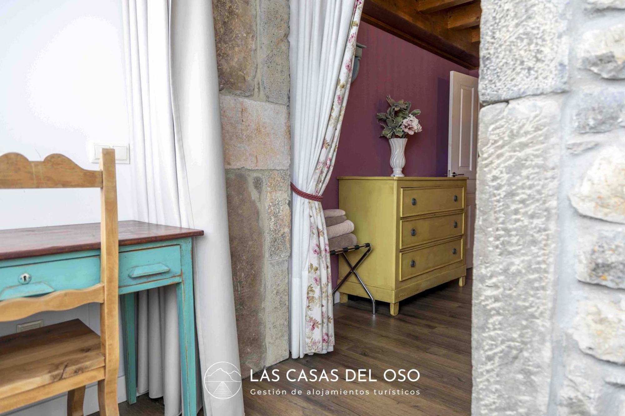 El Mirador De San Trocaya - Las Casas Del Oso Villamarcel Экстерьер фото